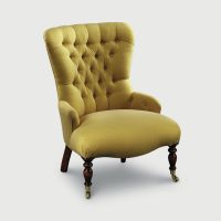 Traditional Sofas and Chairs