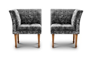 Classic Sofas and Chairs